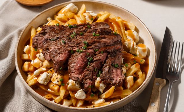 Poutine Décadente À La Bavette De Veau 640X390px