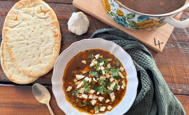 Soupe Style Moyen Orient Au Veau Couscous Perle Et Halloumi
