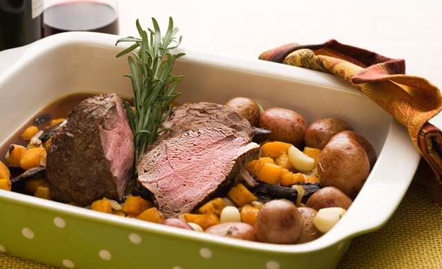 Roti De Pointe De Surlonge De Veau Du Quebec En Croute D Epices A La Chambly Noire