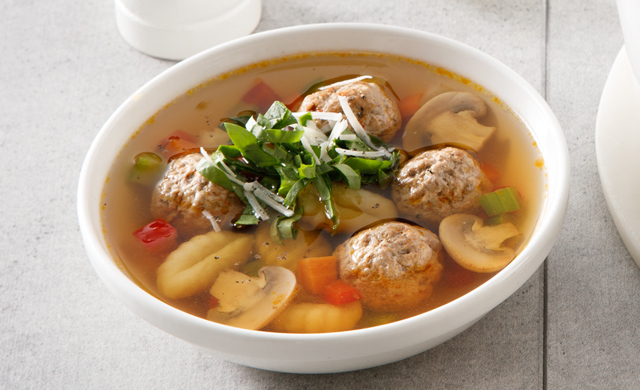 Soupe Repas Classique Aux Boulettes De Veau Du Quebec A L Italienne