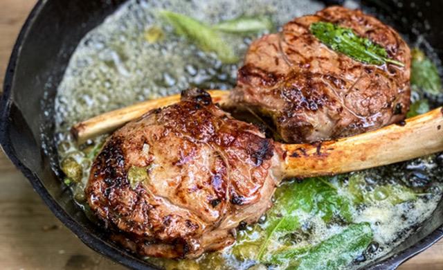 Cotes De Veau Roties Au Beurre A La Sauge Et Aux Petites Capres 208