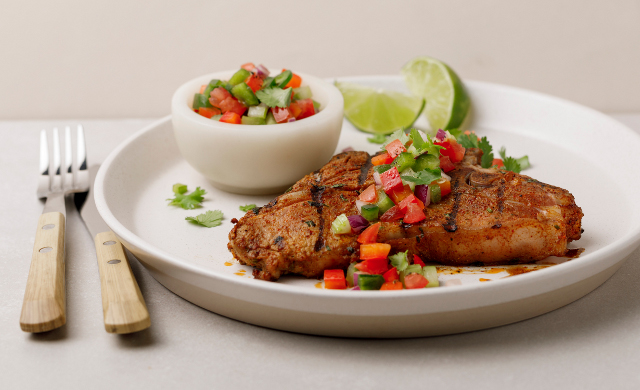 Côtelettes de longe de veau mexicaines à la salsa 213